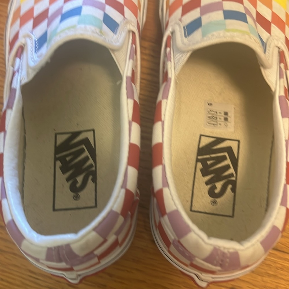 Vans Slip-On Rainbow Checkered Sneakers Women’s 6 - Picture 5 of 6